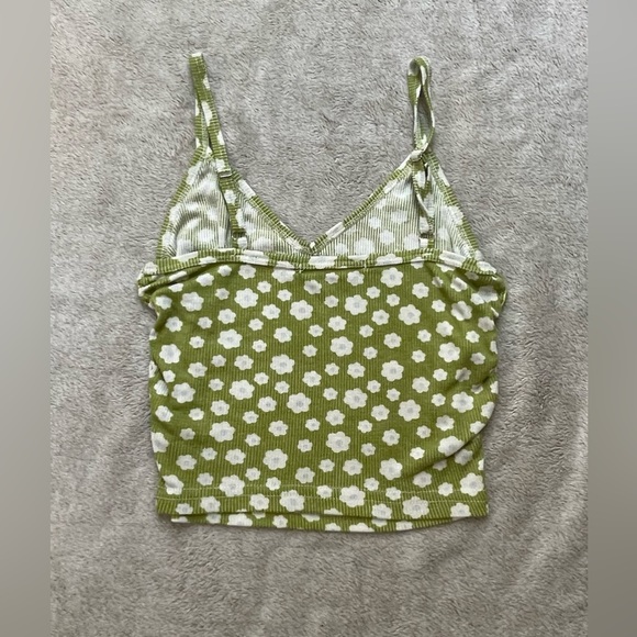 Fitted Flower tank Top - Picture 4 of 5